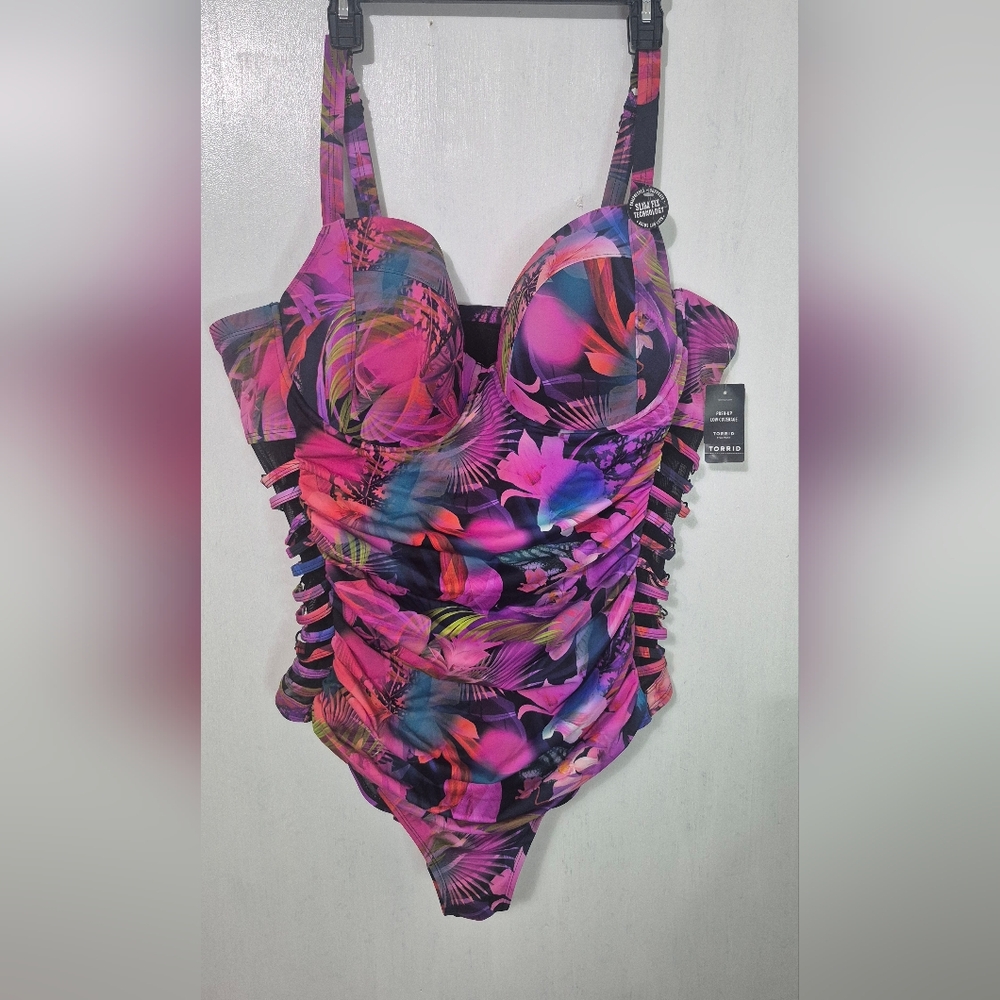 TORRID SIZE 4 Tropical Floral One Piece Swimsuit